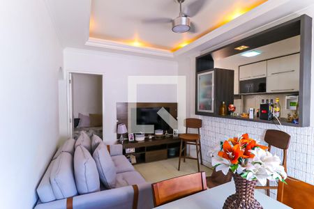 Sala de apartamento à venda com 3 quartos, 70m² em Lins de Vasconcelos, Rio de Janeiro