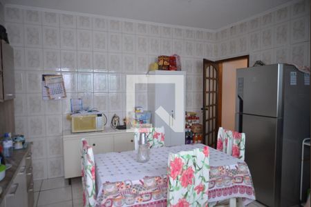 Cozinha de casa à venda com 2 quartos, 105m² em Parque Oratório, Santo André