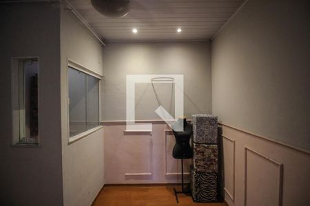 Quarto 1 de casa para alugar com 3 quartos, 120m² em Chacrinha, Nova Iguaçu