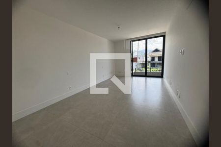 Casa de Condomínio à venda com 5 quartos, 262m² em Vargem Grande, Rio de Janeiro