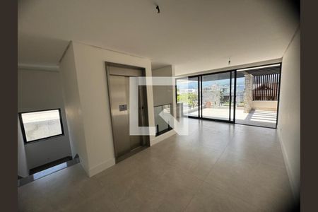 Casa de Condomínio à venda com 5 quartos, 262m² em Vargem Grande, Rio de Janeiro