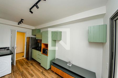 Sala e Cozinha de apartamento para alugar com 1 quarto, 29m² em Vila Graciosa, São Paulo