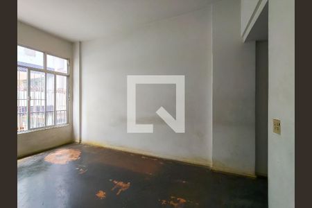Sala de apartamento à venda com 2 quartos, 60m² em Grajaú, Rio de Janeiro