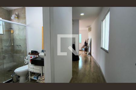 Suíte  de casa de condomínio à venda com 3 quartos, 200m² em Vargem Pequena, Rio de Janeiro