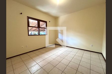 Quarto 2 de casa para alugar com 3 quartos, 190m² em Rio Tavares, Florianópolis