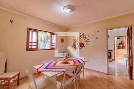 Casa à venda com 3 quartos, 181m² em Jardim Oriental, São Paulo