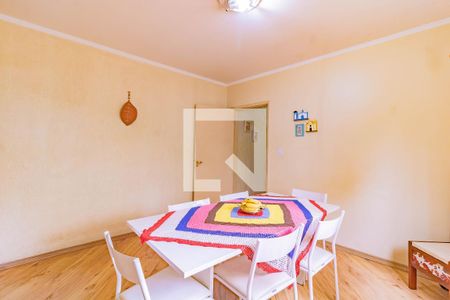 Casa à venda com 3 quartos, 181m² em Jardim Oriental, São Paulo