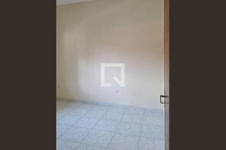 Quarto de casa para alugar com 1 quarto, 45m² em Jardim Luzitano, Mauá