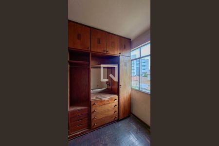 Apartamento à venda com 4 quartos, 71m² em Cachoeirinha, Belo Horizonte