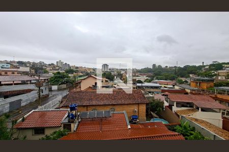 Apartamento à venda com 4 quartos, 71m² em Cachoeirinha, Belo Horizonte