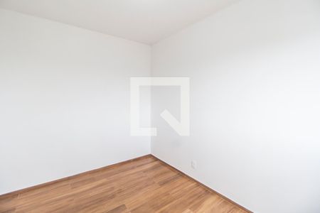 Quarto 1 de apartamento para alugar com 2 quartos, 42m² em Jardim Planalto, Carapicuíba