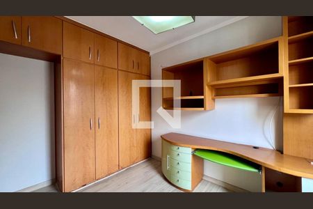 quarto  de apartamento à venda com 2 quartos, 64m² em Lourdes, Belo Horizonte