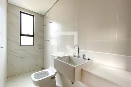 Banheiro da Suíte 1 de apartamento à venda com 4 quartos, 126m² em Serra, Belo Horizonte