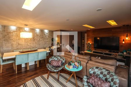 Sala de apartamento à venda com 3 quartos, 137m² em Vila Gumercindo, São Paulo