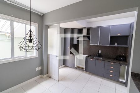 Cozinha de casa de condomínio para alugar com 2 quartos, 80m² em Cavalhada, Porto Alegre