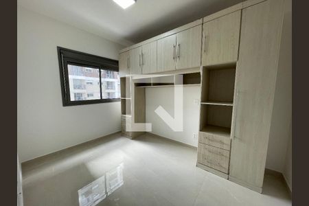 Quarto 1 de apartamento para alugar com 2 quartos, 55m² em Vila Sonia, São Paulo
