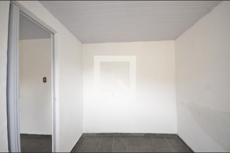 Quarto 2 de casa para alugar com 2 quartos, 60m² em Honório Gurgel, Rio de Janeiro