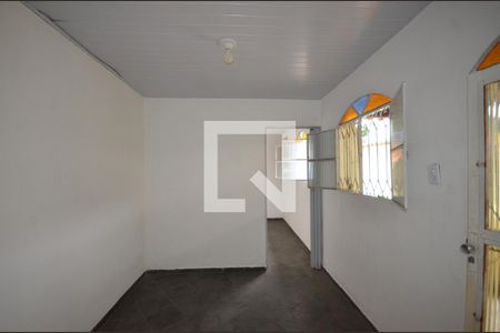 Sala de casa para alugar com 2 quartos, 60m² em Honório Gurgel, Rio de Janeiro