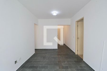 Sala de apartamento para alugar com 2 quartos, 70m² em Jardim Las Palmas, Guarujá