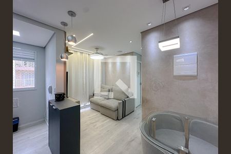 Sala/Cozinha de apartamento para alugar com 2 quartos, 37m² em Água Branca, São Paulo