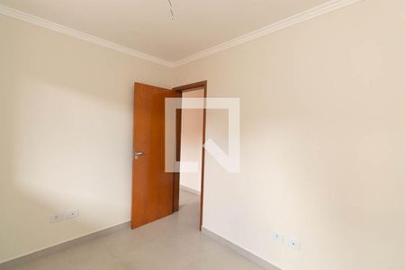 Quarto 1 de apartamento para alugar com 2 quartos, 37m² em Vila Nivi, São Paulo