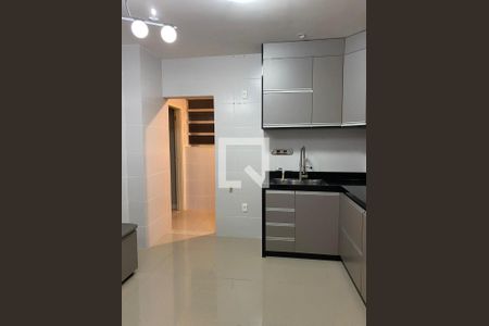 Cozinha de apartamento para alugar com 3 quartos, 108m² em Ingá, Niterói