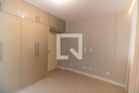 Quarto 1 de apartamento à venda com 3 quartos, 108m² em Ingá, Niterói