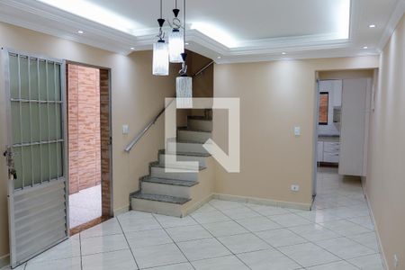 Casa para alugar com 4 quartos, 212m² em Ayrosa, Osasco