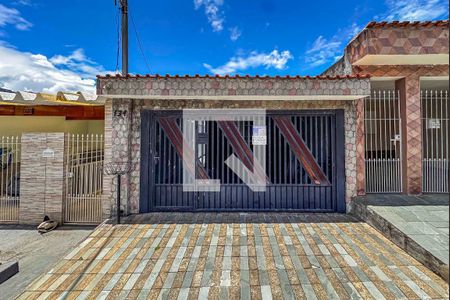 Fachada de casa à venda com 3 quartos, 90m² em Jardim Itapoan, Santo André