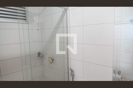 Banheiro de apartamento para alugar com 2 quartos, 60m² em Setor Sudoeste, Goiânia