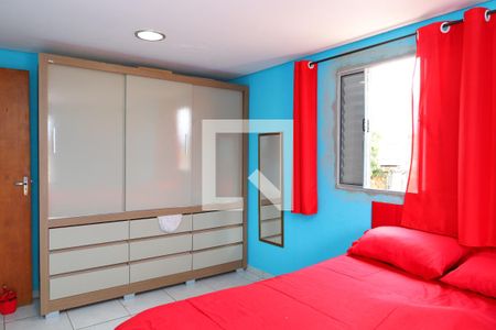 Quarto 1 de casa à venda com 2 quartos, 250m² em Jardim Adelaide, São Paulo