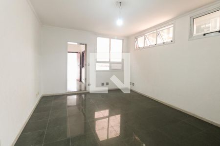 Sala Extra Reversível  de casa para alugar com 3 quartos, 300m² em Chácara Santo Antônio (zona Leste), São Paulo