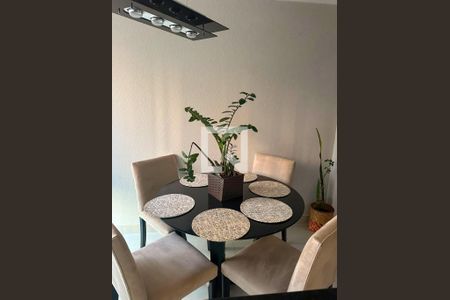 Sala de apartamento para alugar com 1 quarto, 45m² em Santo Amaro, São Paulo
