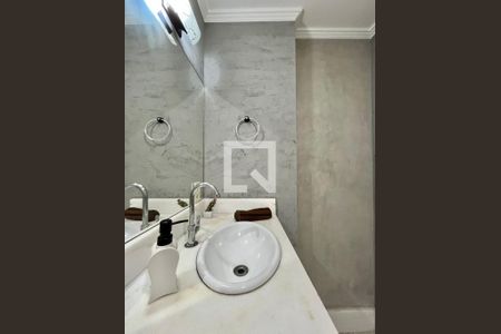 Banheiro de apartamento à venda com 3 quartos, 142m² em Vila Guararapes, Campinas