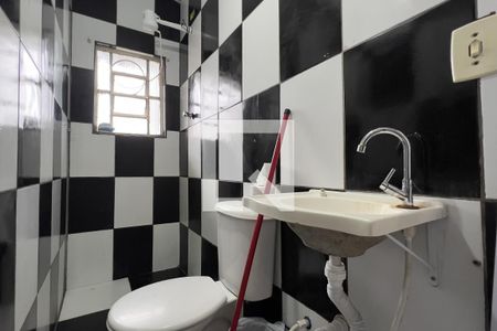 Banheiro de casa para alugar com 1 quarto, 25m² em Parque Continental, Guarulhos