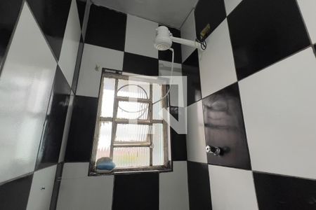 Banheiro de casa para alugar com 1 quarto, 25m² em Parque Continental, Guarulhos