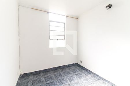 Quarto 1 de apartamento para alugar com 3 quartos, 51m² em Conjunto Residencial José Bonifácio, São Paulo