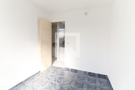 Quarto 2 de apartamento para alugar com 3 quartos, 51m² em Conjunto Residencial José Bonifácio, São Paulo