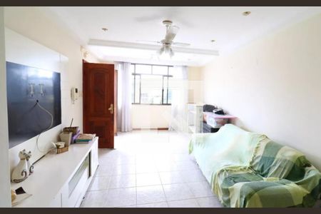 Sala de casa para alugar com 2 quartos, 210m² em Jardim Carioca, Rio de Janeiro