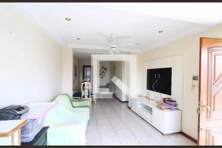 Sala de casa para alugar com 2 quartos, 210m² em Jardim Carioca, Rio de Janeiro
