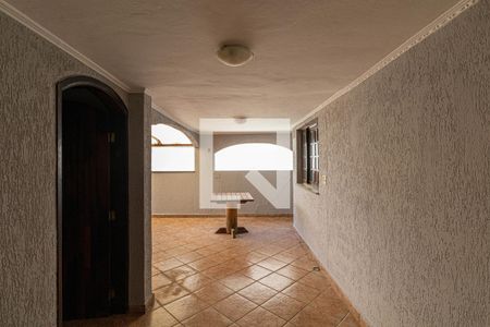 Quintal de casa para alugar com 3 quartos, 180m² em Jardim Nossa Senhora do Carmo, São Paulo