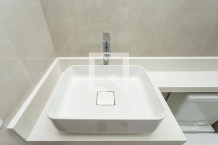 Banheiro da Suíte de apartamento à venda com 2 quartos, 46m² em Jardim Santo Antoninho, São Paulo