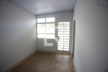Sala de casa à venda com 2 quartos, 340m² em Padre Eustáquio, Belo Horizonte