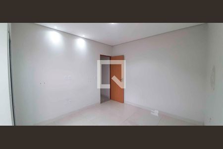 Casa para alugar com 3 quartos, 125m² em Santa Maria, Osasco