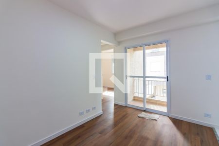 Sala  de apartamento para alugar com 2 quartos, 47m² em Vila Osasco, Osasco