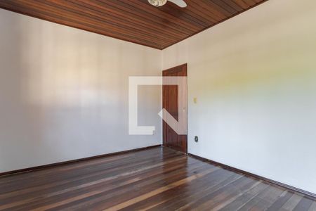 Quarto 1 de casa para alugar com 3 quartos, 130m² em Navegantes, Porto Alegre