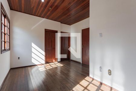 Sala de casa para alugar com 3 quartos, 130m² em Navegantes, Porto Alegre