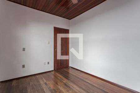 Quarto 2 de casa para alugar com 3 quartos, 130m² em Navegantes, Porto Alegre