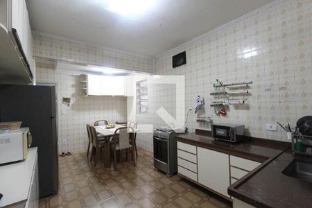 Casa à venda com 2 quartos, 170m² em Vila Nova Pauliceia, São Paulo