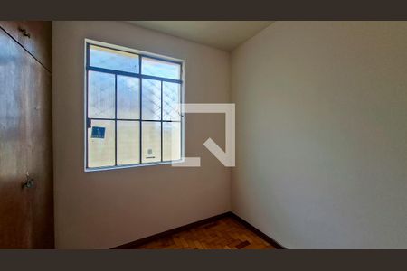 Quarto de apartamento para alugar com 3 quartos, 90m² em Anchieta, Belo Horizonte